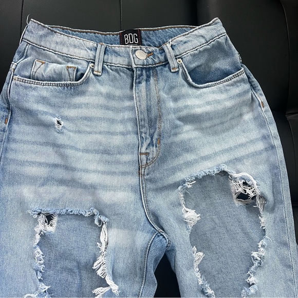 BDG High Rise Mom Destroyed Jeans Urban Outfitters Straight Leg Women - Picture 5 of 6